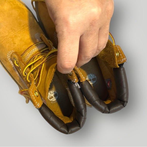 Timberland NUBUCK Boots - Picture 2 of 13